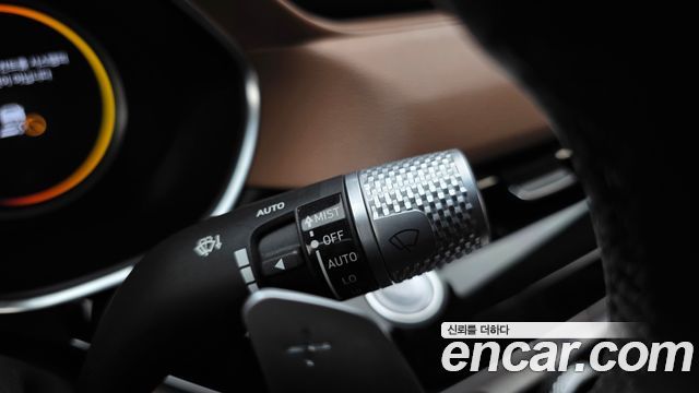Genesis G80 2022 — photo 26