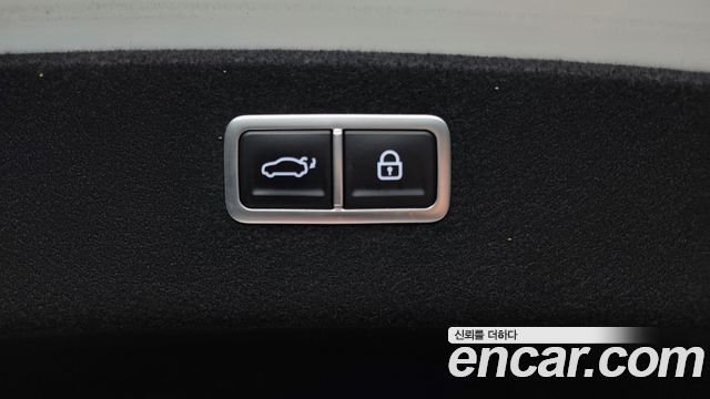 Genesis G80 2022 — photo 35