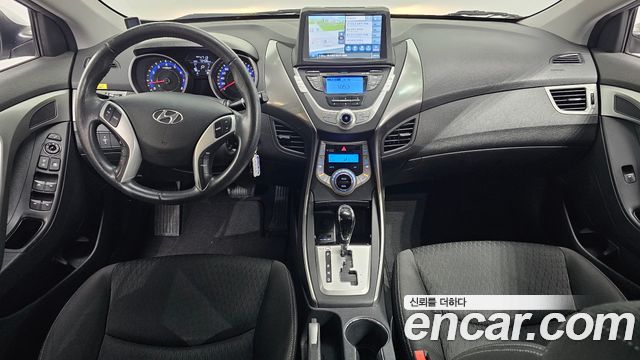 Hyundai AVANTE 2012 — photo 7