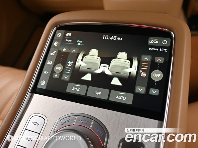Genesis G90 2022 — photo 17