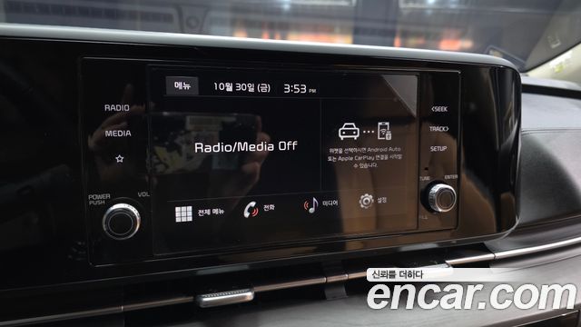 Kia Canival 2023 — photo 20