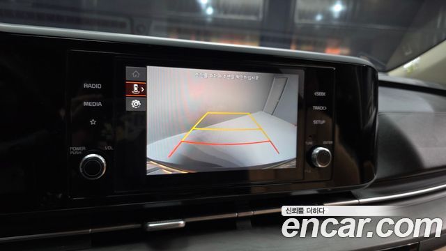 Kia Canival 2023 — photo 21
