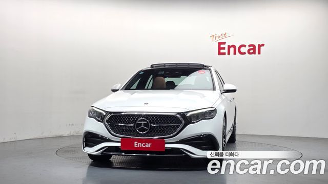 Mercedes-Benz E-Class 2026 — photo 3