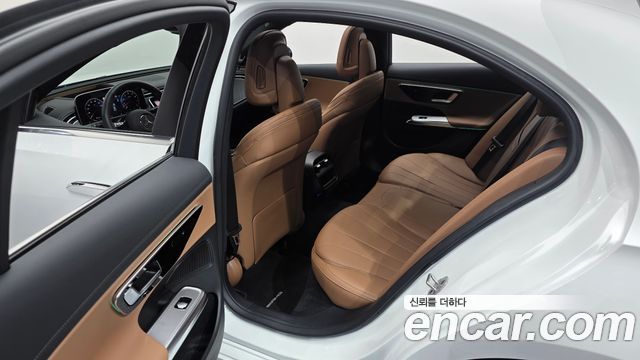 Mercedes-Benz E-Class 2026 — photo 26