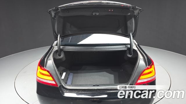 Hyundai Equus 2014 — photo 26
