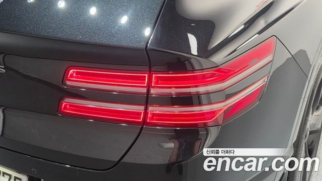 Genesis GV80 2020 — photo 9