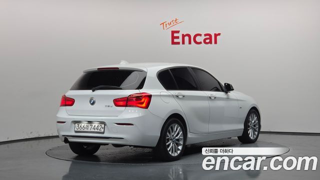 BMW 1-Series 2016 — photo 2