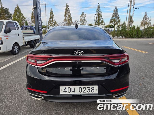 Hyundai Grandeur 2017 — photo 5