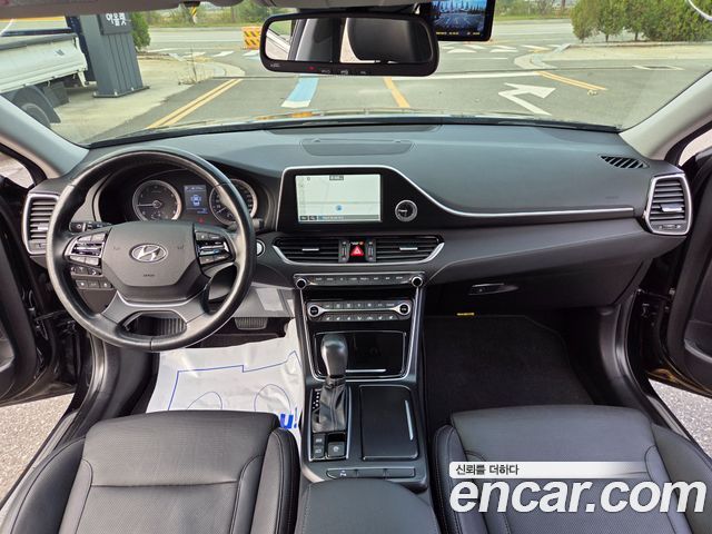 Hyundai Grandeur 2017 — photo 7