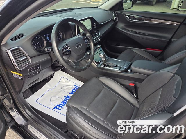 Hyundai Grandeur 2017 — photo 8