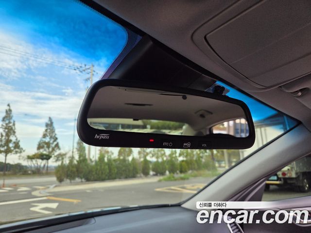 Hyundai Grandeur 2017 — photo 17