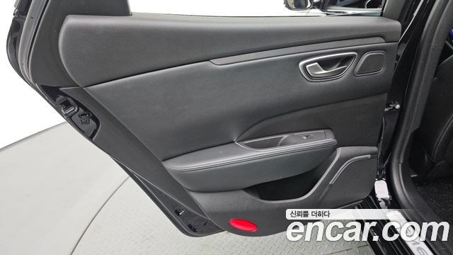 Renault Korea SM6 2020 — photo 15