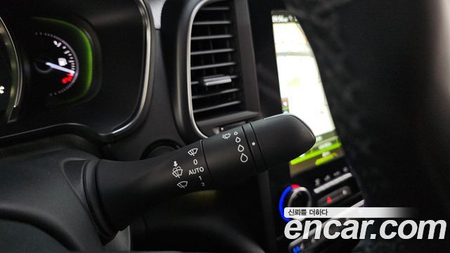Renault Korea SM6 2020 — photo 28