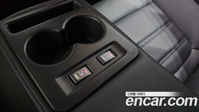 Renault Korea SM6 2020 — photo 30