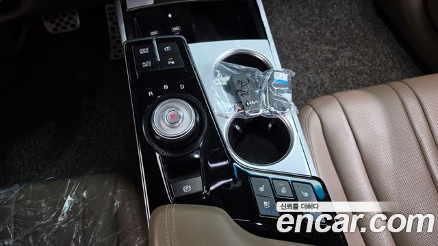 Kia K8 2022 — photo 12