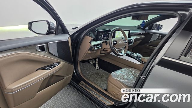 Kia K8 2022 — photo 13