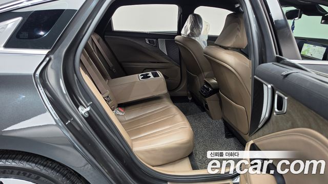 Kia K8 2022 — photo 17