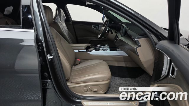 Kia K8 2022 — photo 16
