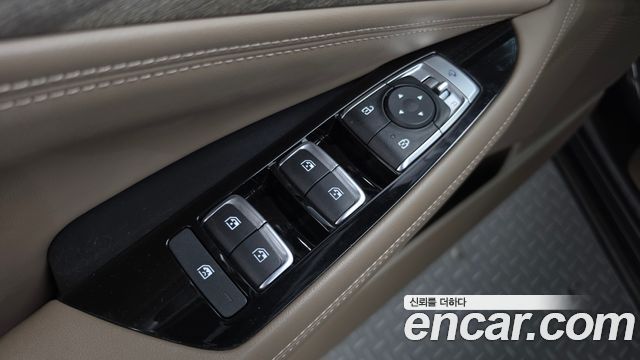 Kia K8 2022 — photo 28