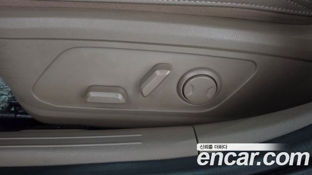 Kia K8 2022 — photo 31
