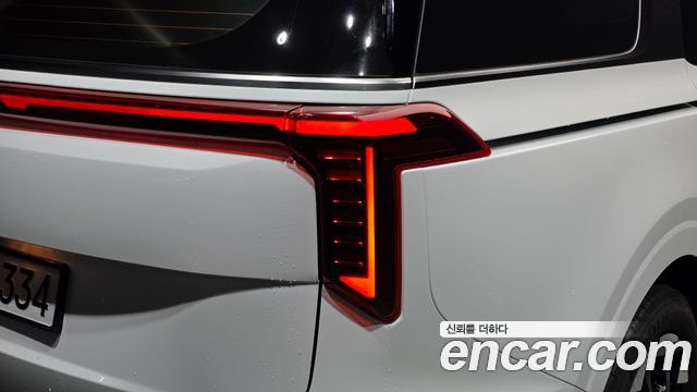 Kia Canival 2025 — photo 9