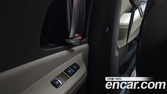 Kia Canival 2025 — photo 30