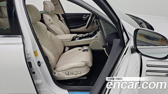 Genesis GV80 2023 — photo 13