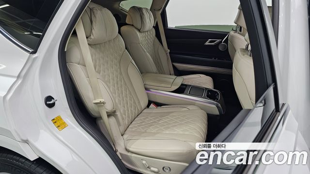 Genesis GV80 2023 — photo 17