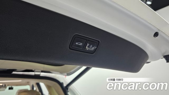 Genesis GV80 2023 — photo 34
