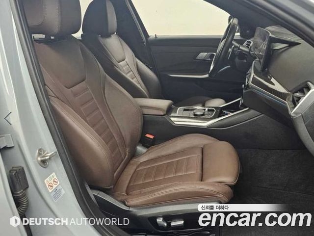 BMW 3-Series 2023 — photo 10