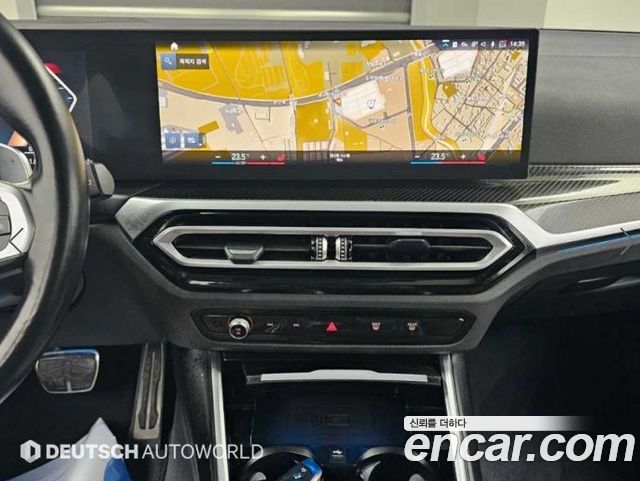 BMW 3-Series 2023 — photo 14