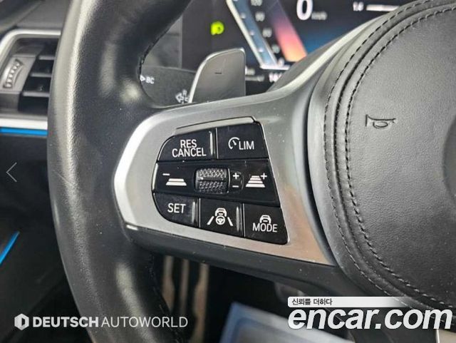 BMW 3-Series 2023 — photo 16