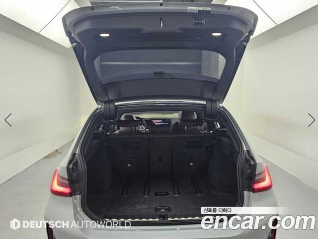 BMW 3-Series 2023 — photo 19