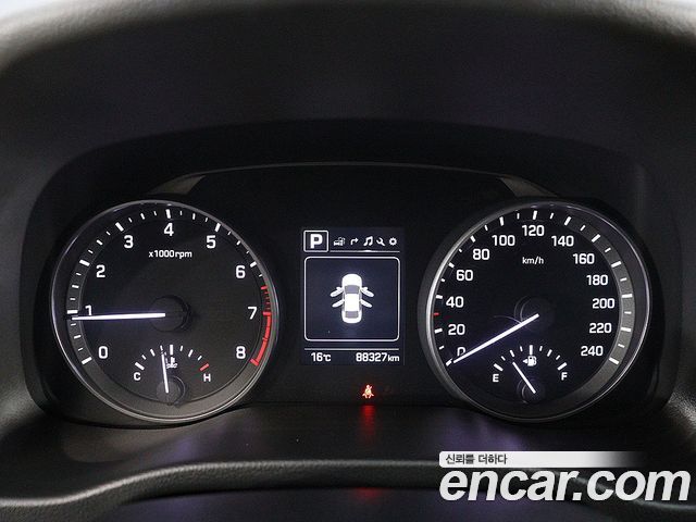Hyundai AVANTE 2018 — photo 6