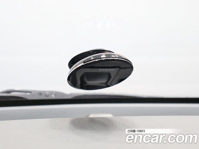 Hyundai AVANTE 2018 — photo 9
