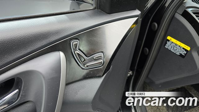 Hyundai Grandeur 2013 — photo 28
