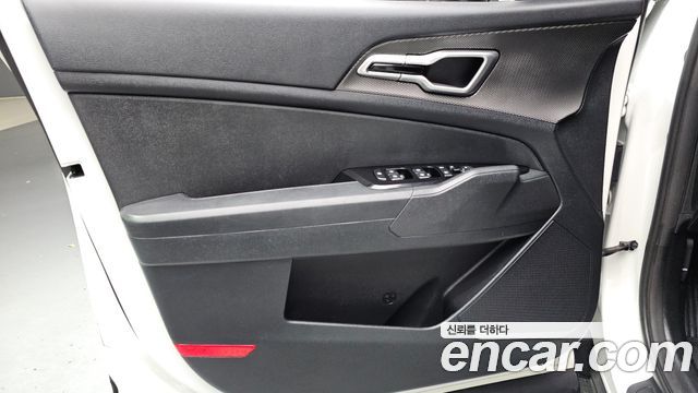 Kia Sportage 2023 — photo 14