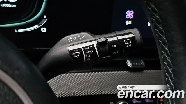 Kia Sportage 2023 — photo 28