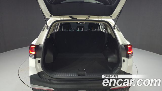 Kia Sportage 2023 — photo 32