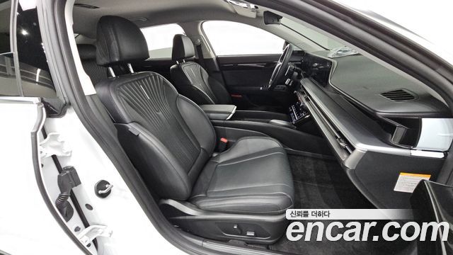 Hyundai Grandeur 2025 — photo 18