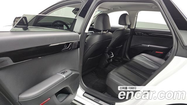 Hyundai Grandeur 2025 — photo 16