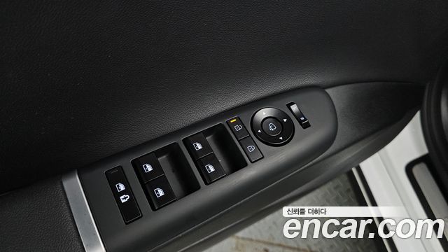 Hyundai Grandeur 2025 — photo 27