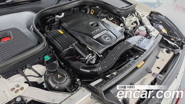 Mercedes-Benz GLC-Class 2021 — photo 6