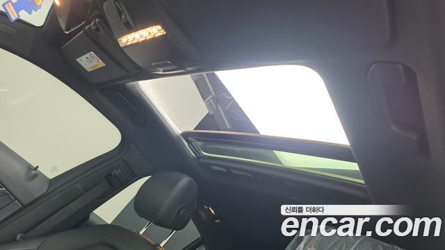 Mercedes-Benz GLC-Class 2021 — photo 22