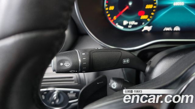 Mercedes-Benz GLC-Class 2021 — photo 26