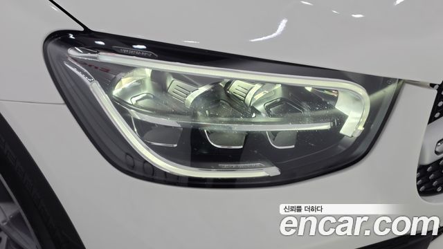 Mercedes-Benz GLC-Class 2021 — photo 8