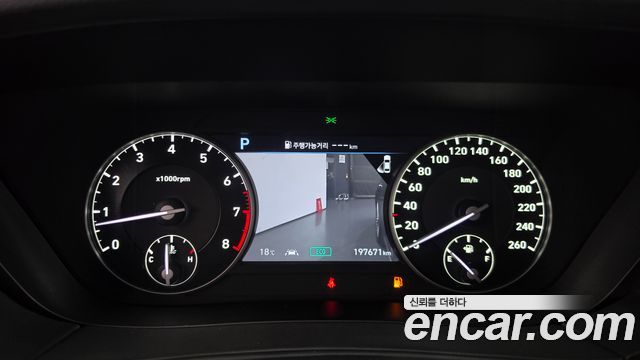 Genesis G90 2019 — photo 8