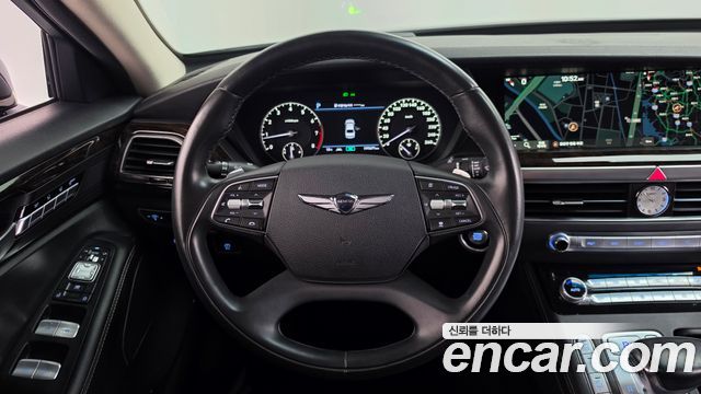 Genesis G90 2019 — photo 14
