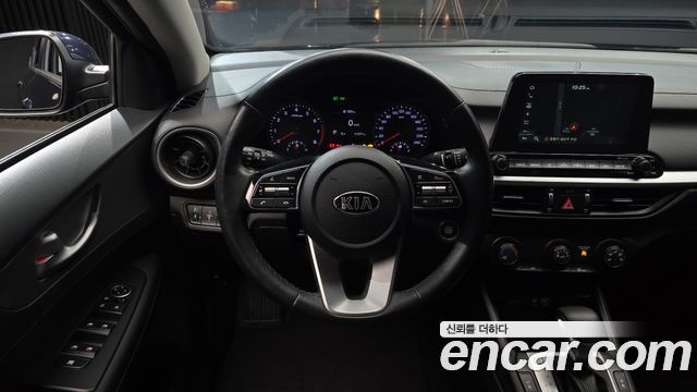 Kia K3 2019 — photo 13