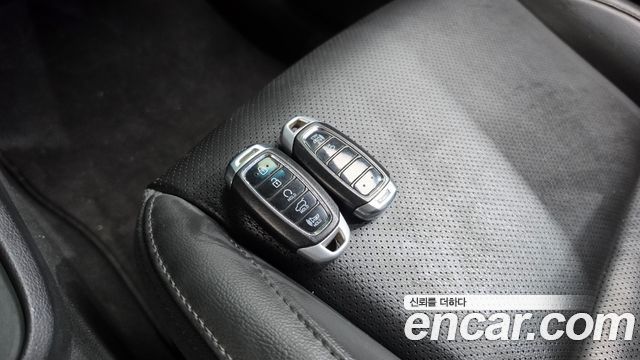 Hyundai Kona 2022 — photo 16